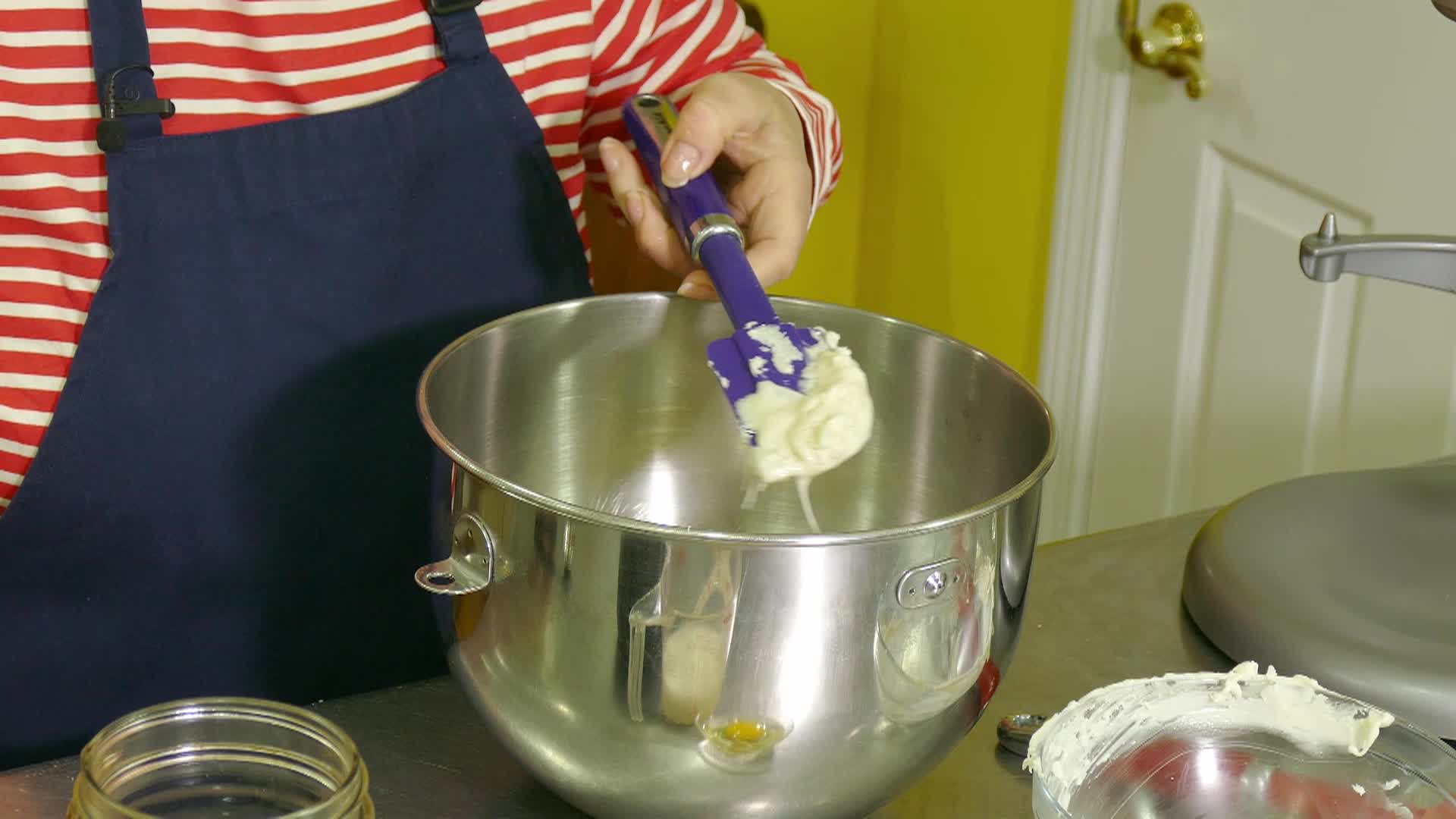  Ooma's Cookie Jar White Chocolate Icicles